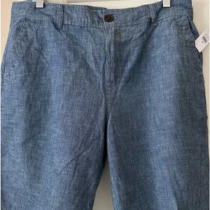 NWT GAP CHAMBRAY SHORTS